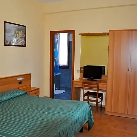 Hotel Residence Moneglia 2* Moneglia